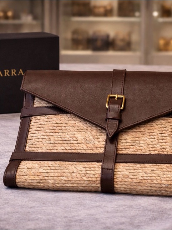 Altuzarra Handbags - Altuzarra Watermill Raffia Envelope Clutch – NWOT